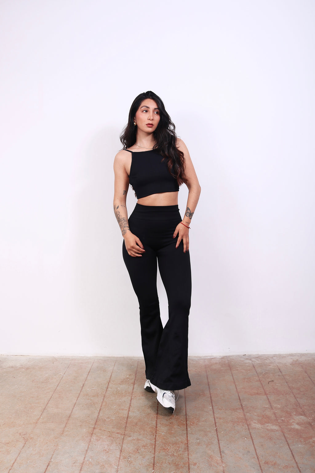 LEGGINGS FLARE (push up interno)