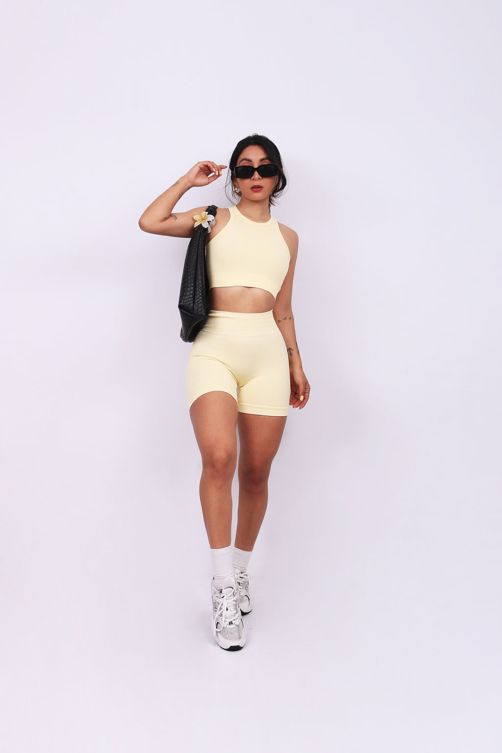 SET SHORT REGINA BUTTER YELLOW (sin push up)