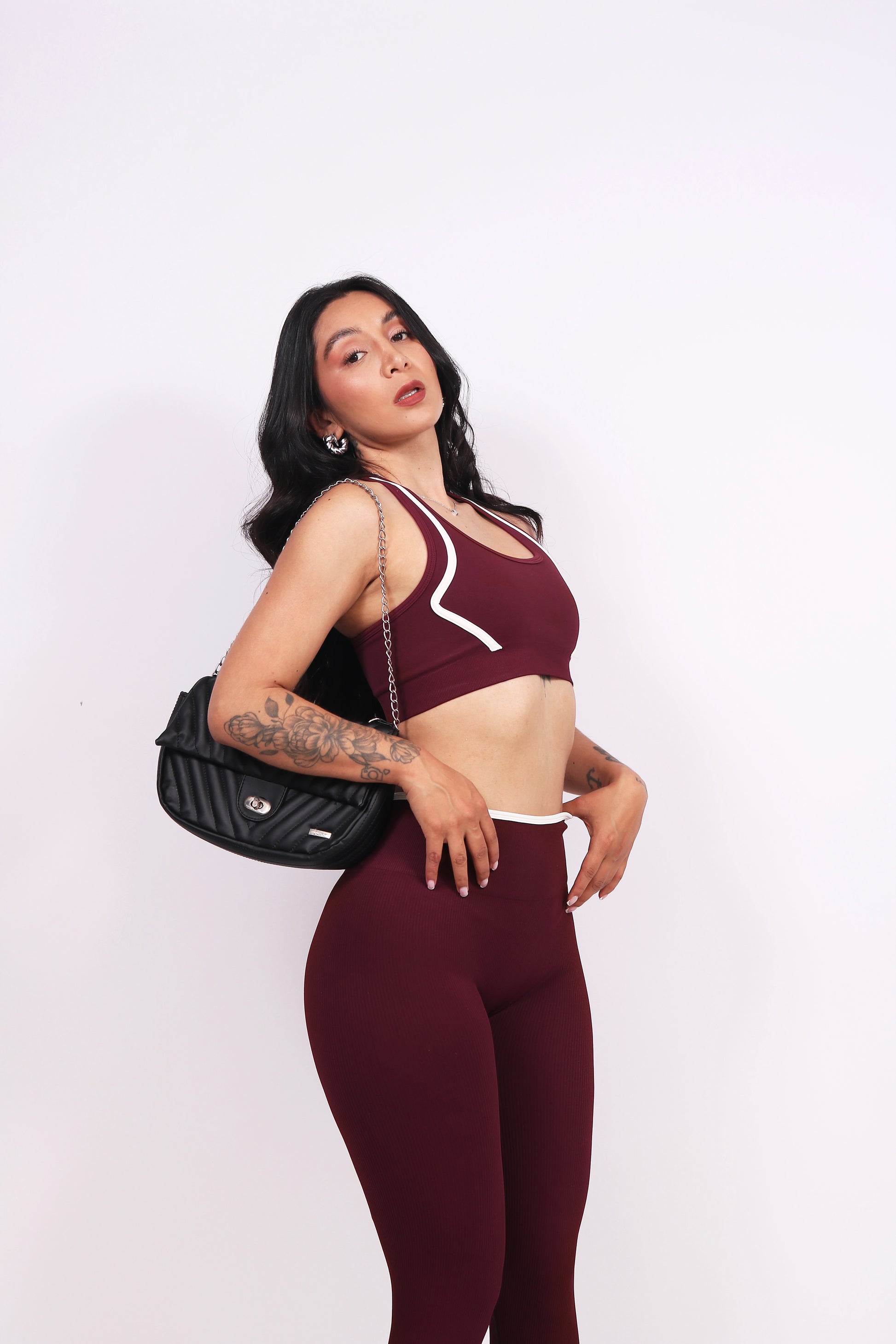 SET GIGI BURGUNDY