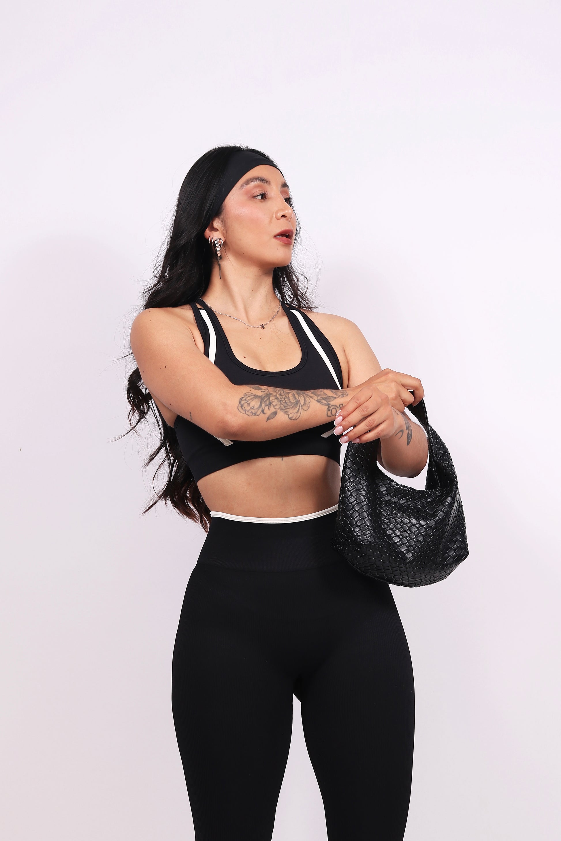 SET GIGI BLACK