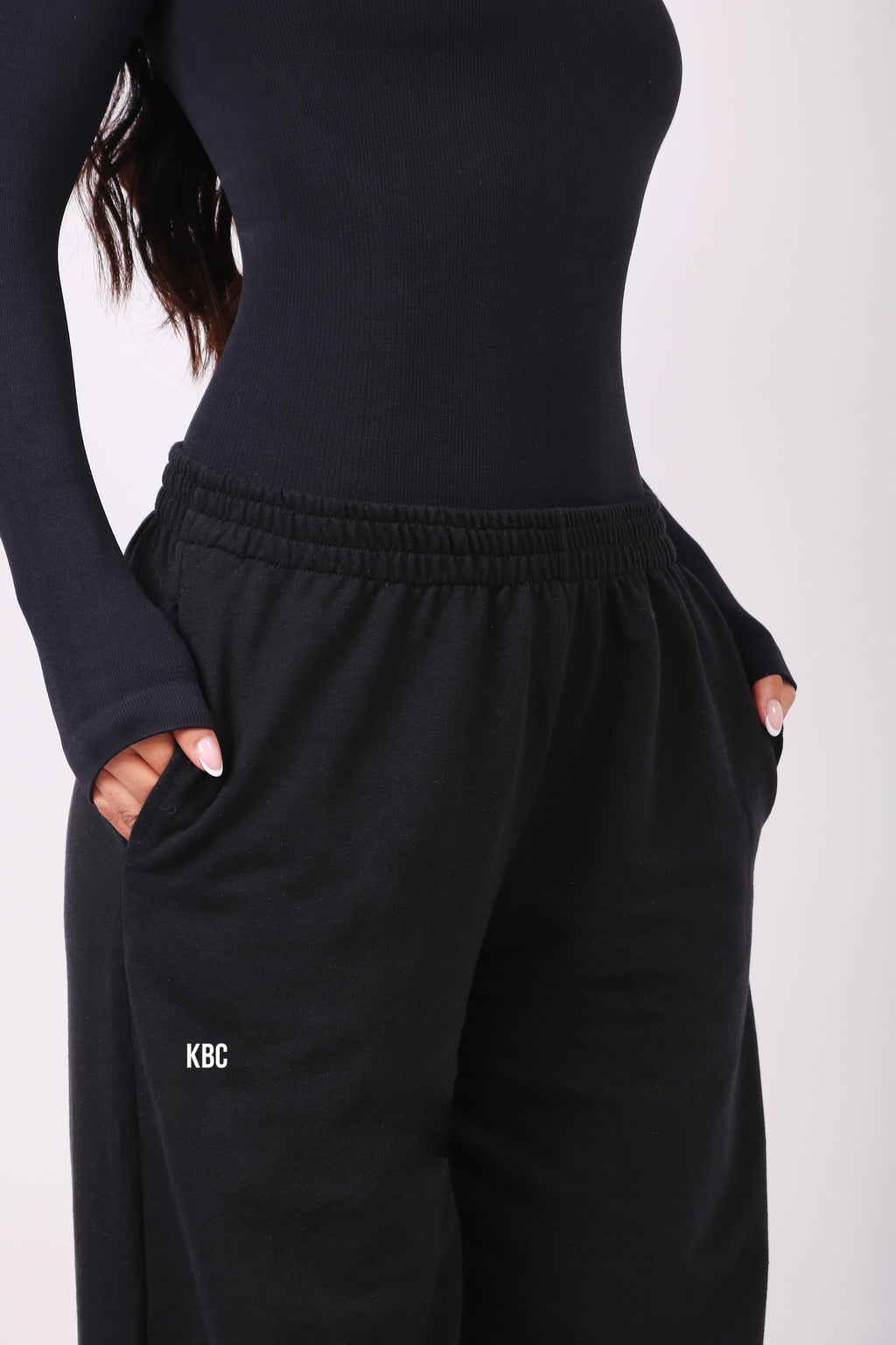 WIDE LEG SWEATPANTS