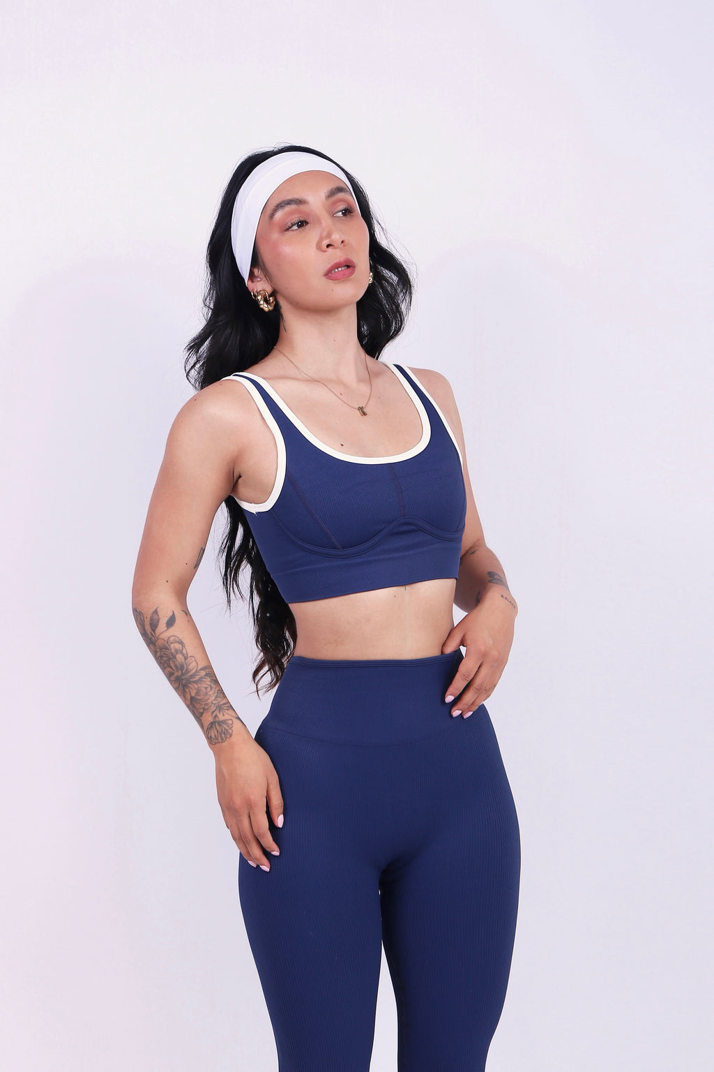 SET KIM NAVY SESGO