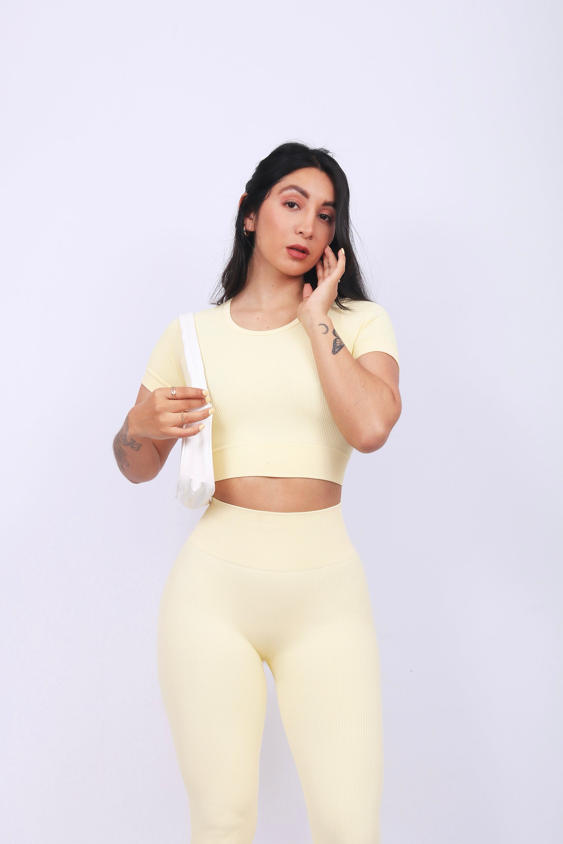 SET KYLIE BUTTER YELLOW (sin push up)