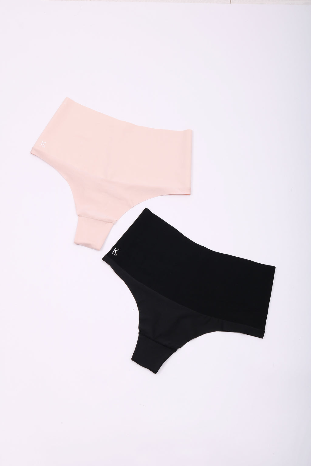 PANTIES TANGA TIRÓ ALTO (PACK X2)