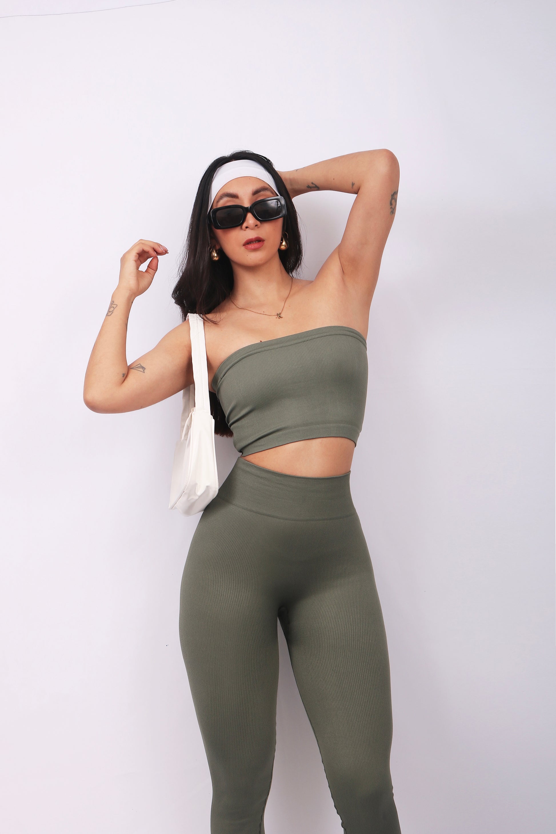 SET LOVE GREEN