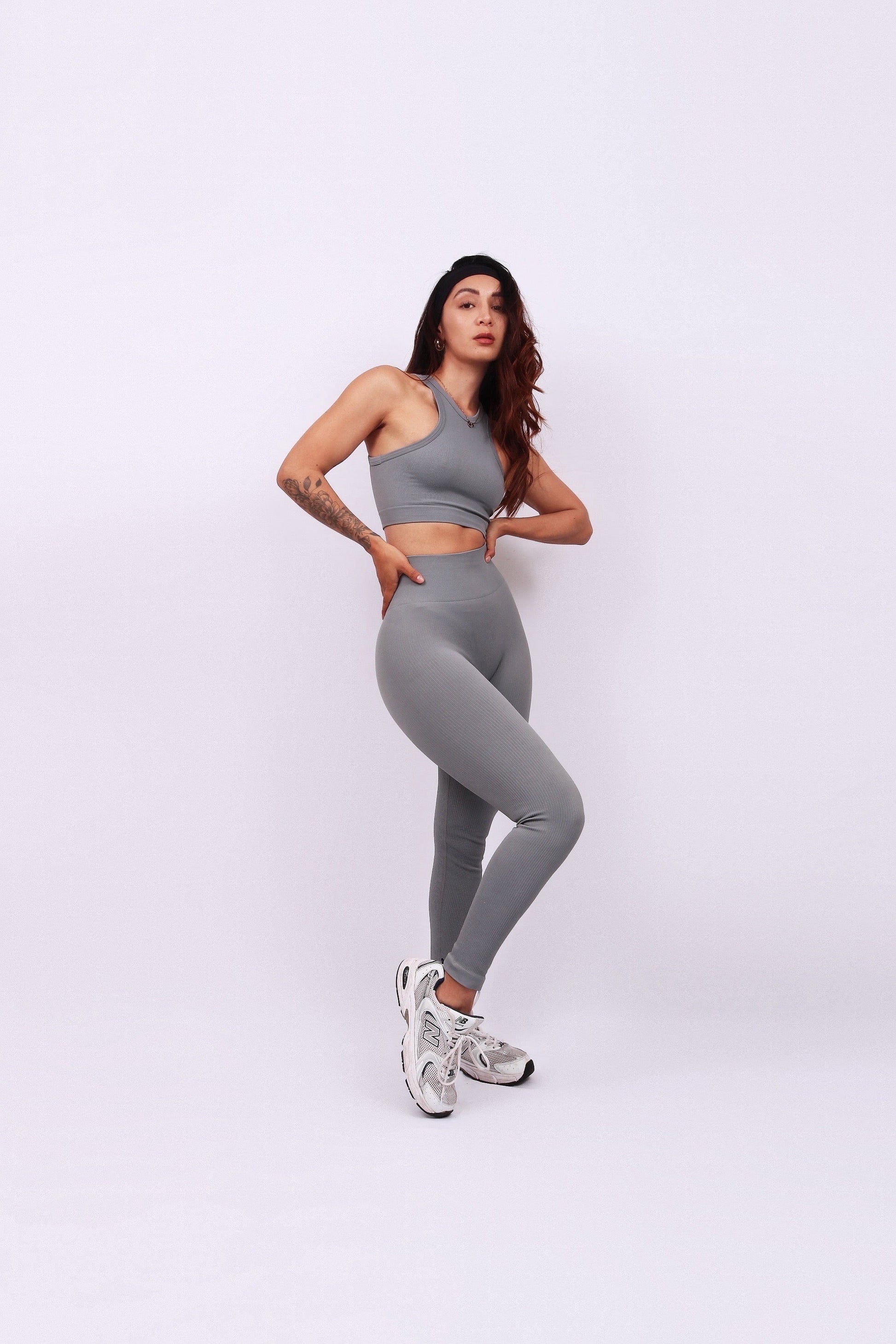 LEGGINGS REGINA GRAY (PUSH UP INTERNO)